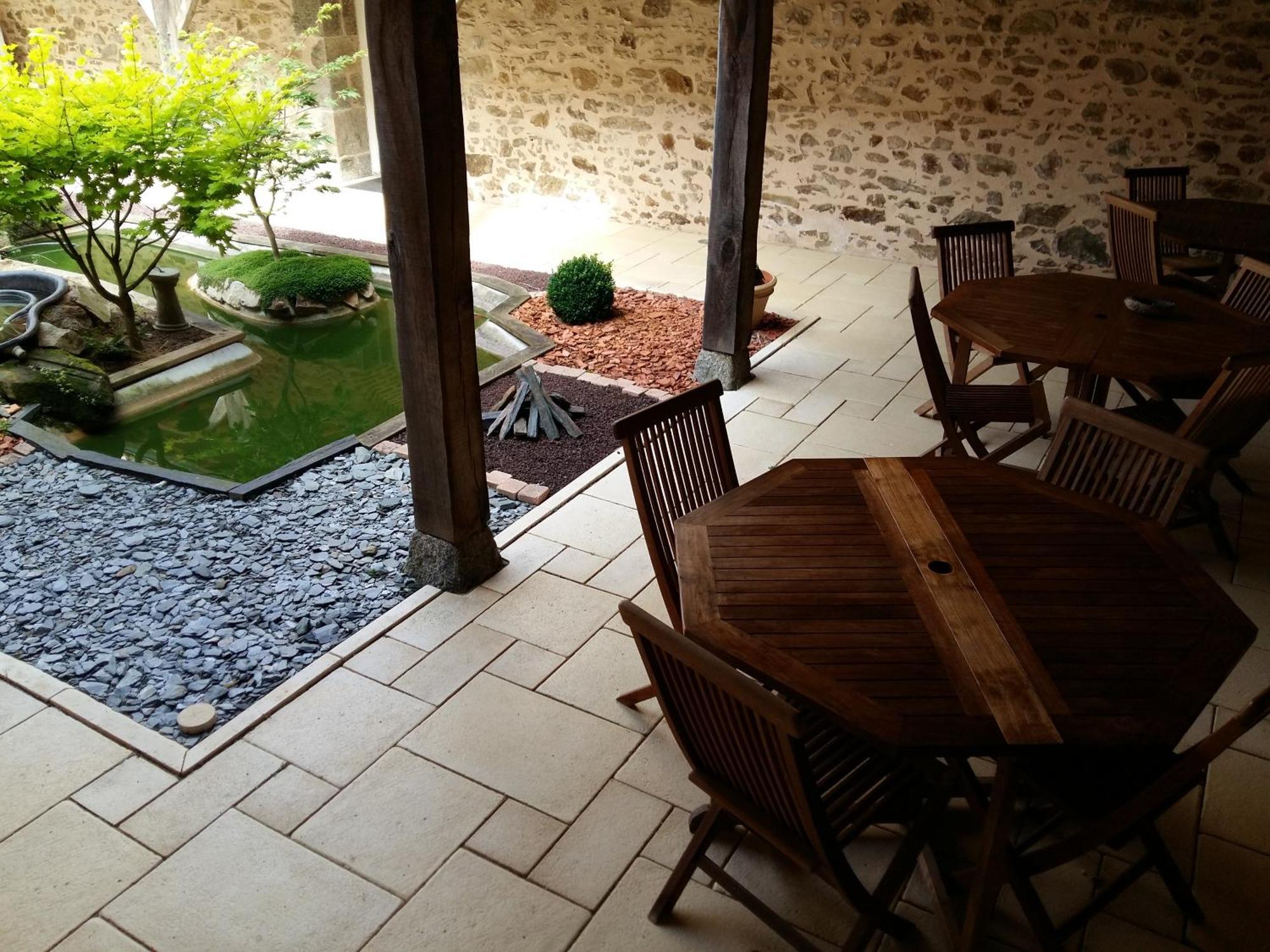 La Minaudiere Nueil-sous-les-Aubiers Exterior photo